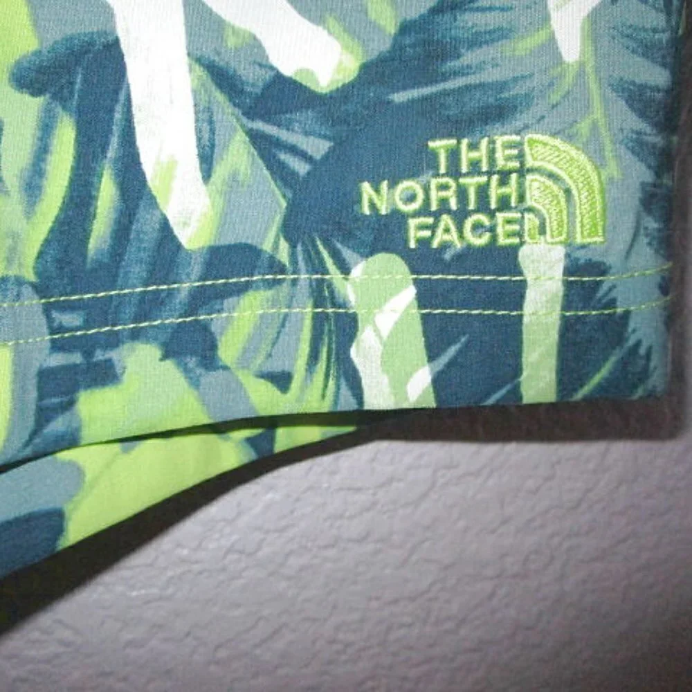 The North Face Men's Size XL Swim Trunks Floral Camo Green 7